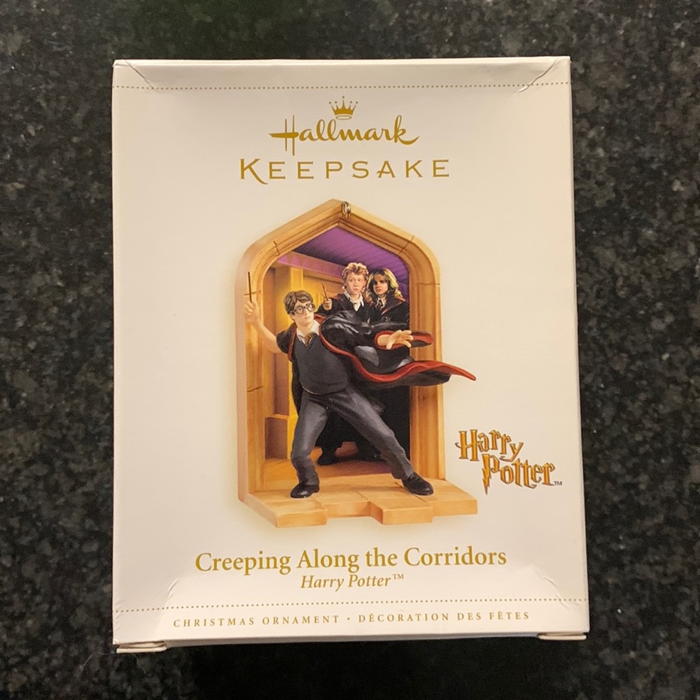 Harry Potter Hallmark Keepsake. Creeping along the corridors.